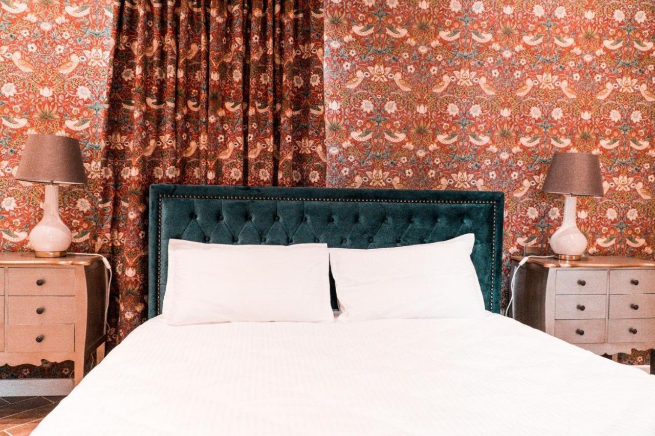 The Red Farm Relais & Spa Iklin Экстерьер фото