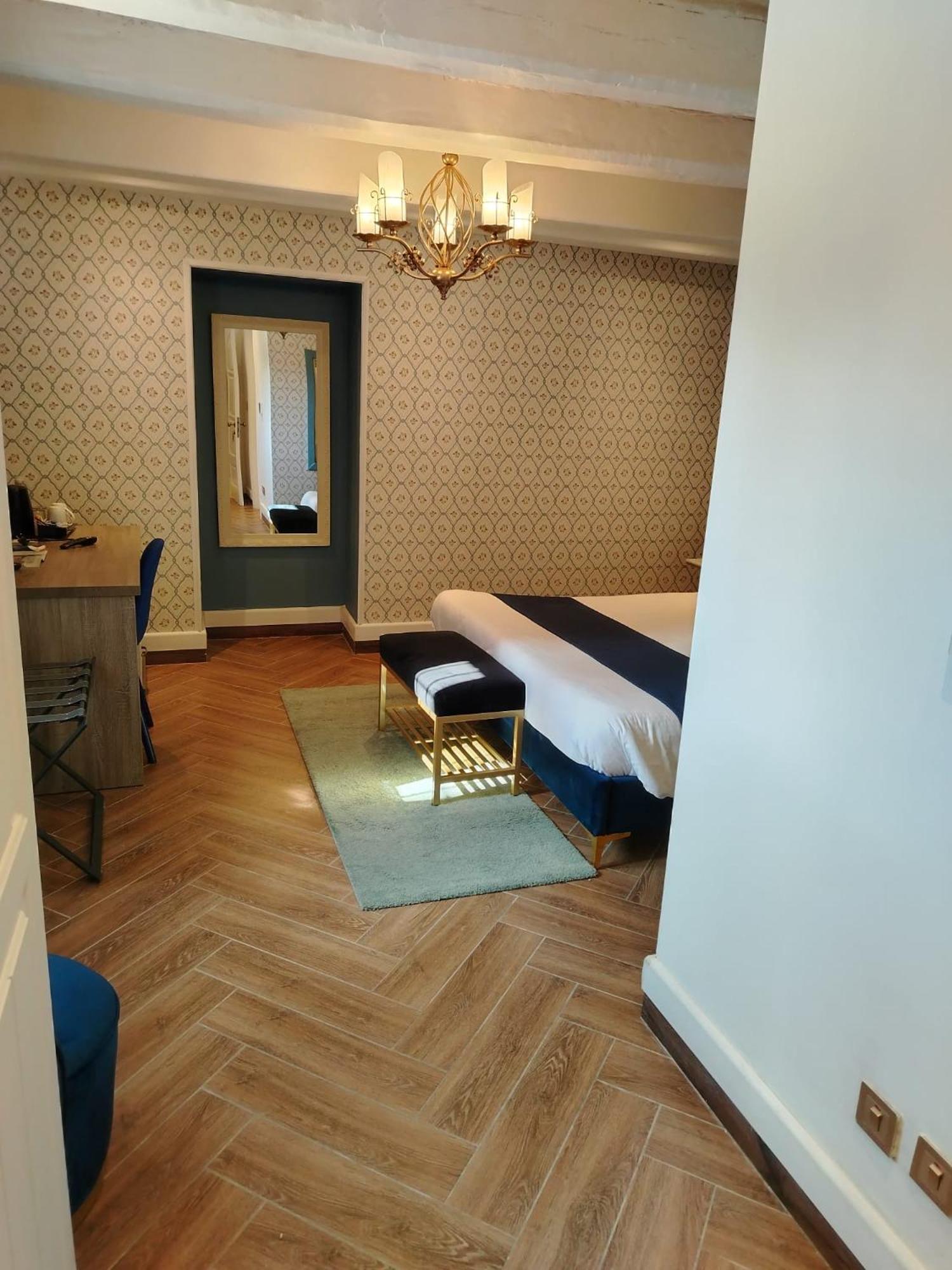 The Red Farm Relais & Spa Iklin Экстерьер фото