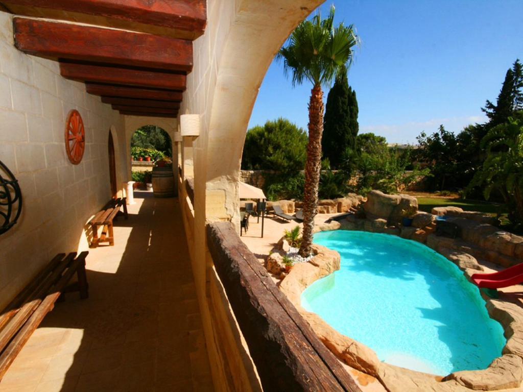 The Red Farm Relais & Spa Iklin Экстерьер фото